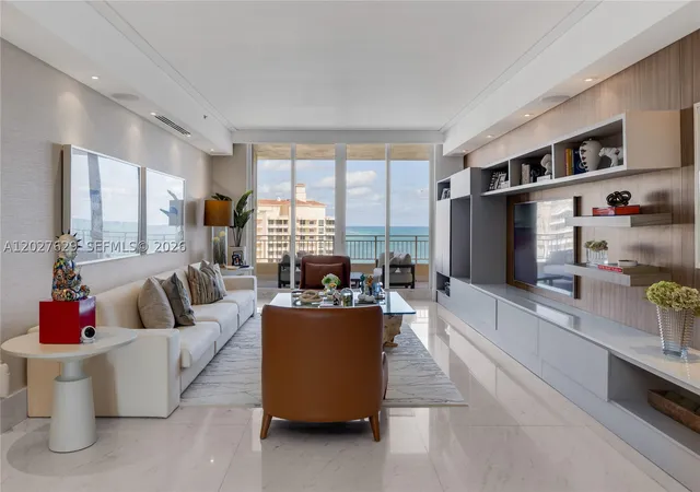 3rd image of 799 Crandon Blvd #PH-8, Key Biscayne, FL 33149 | MLS# A12027629