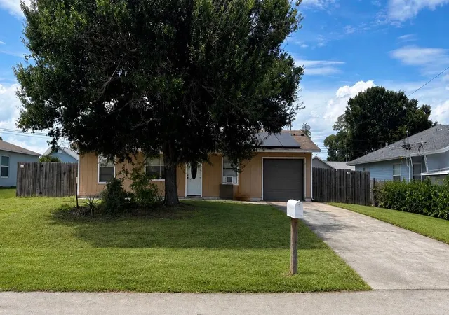 1st image of 1271 Sw Porter Rd, Port St Lucie, FL 34953 | MLS# B26034939