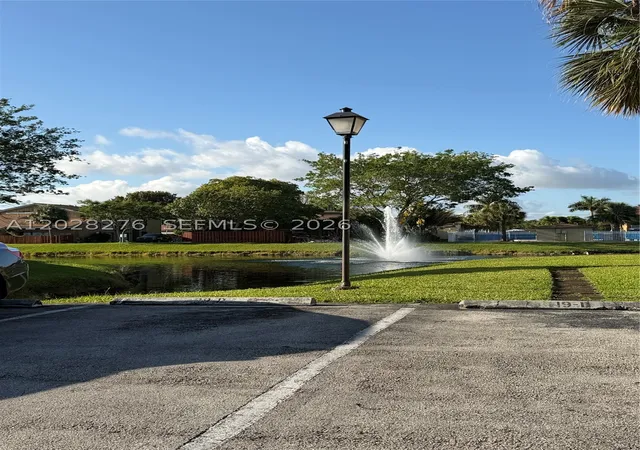 Homes for sale in Miramar, FL | 8330 N Missionwood Cir #B-23, Miramar, FL 33025 | MLS# A12028276