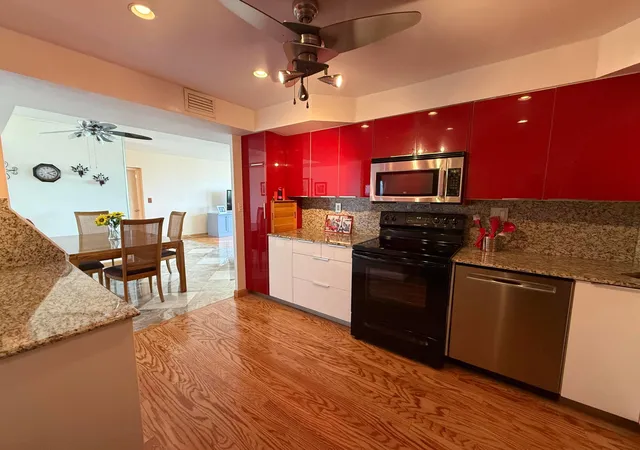 Homes for sale in Fort Lauderdale, FL | 3233 Ne 34Th St #1601, Fort Lauderdale, FL 33308 | MLS# B26035057