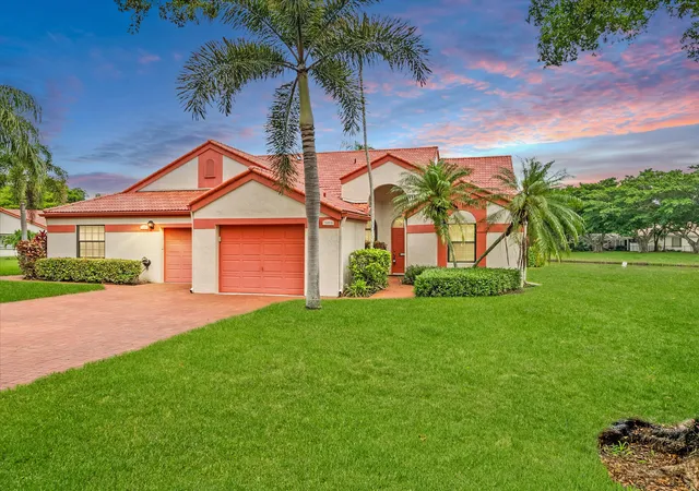 2nd image of 7585 Lexington Club Blvd #B, Delray Beach, FL 33446 | MLS# B26034856