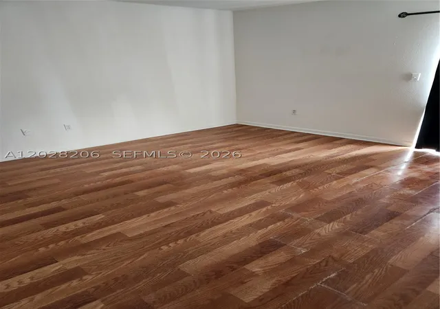 Photo 3 of Townhouse for sale at 9430 Sw 170th St #302, Palmetto Bay, FL 33157 | MLS# A12028206 | Listing updated on 2026-08-17