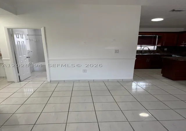 Homes for sale in Hialeah, FL | 2212 W 74Th St #201-28, Hialeah, FL 33016 | MLS# A12028394