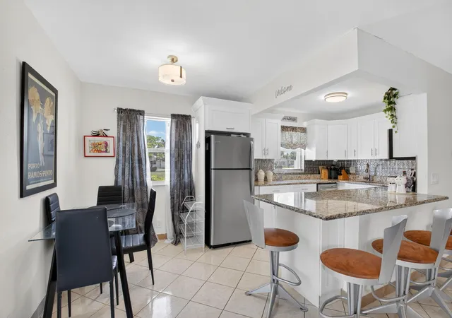 5th image of 360 Seville #O, Delray Beach, FL 33446 | MLS# B26035181