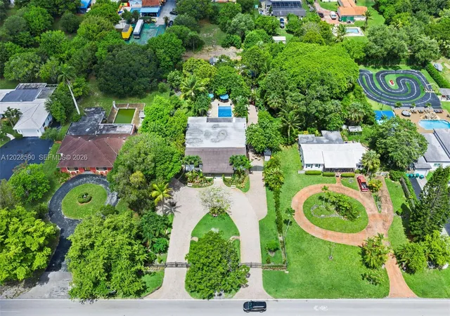 4th image of 13700 N Miami Ave, Miami, FL 33168 | MLS# A12028590