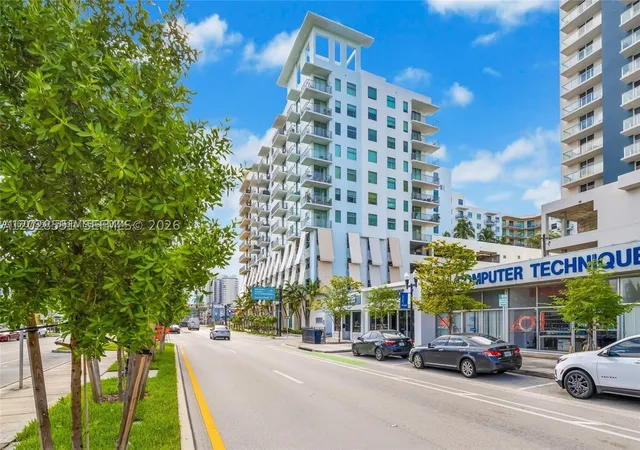 Homes for sale in Hollywood, FL | 140 S Dixie Hwy #433, Hollywood, FL 33020 | MLS# A12028591