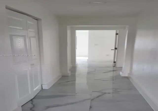 5th image of 712 Hialeah Dr, Hialeah, FL 33010 | MLS# A12028610