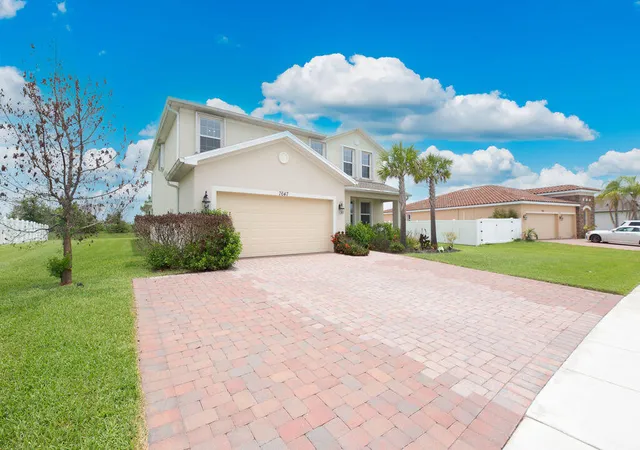 Homes for sale in Port St Lucie, FL | 7647 Nw Old Grove Ln, Port St Lucie, FL 34987 | MLS# B26035211