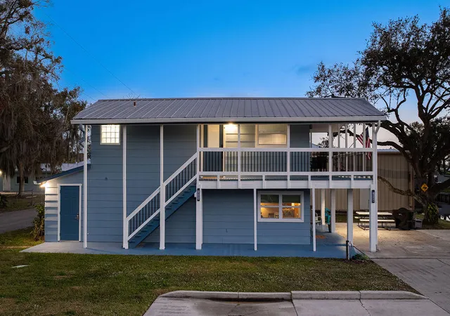 2nd image of 1020 4th St, Okeechobee, FL 34974 | MLS# B26035259
