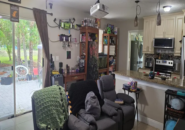 2nd image of 15779 77th Pl N, Loxahatchee, FL 33470 | MLS# B26035261