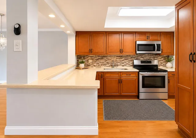 1st image of 1201 Hillcrest Ct #315, Hollywood, FL 33021 | MLS# B26035279