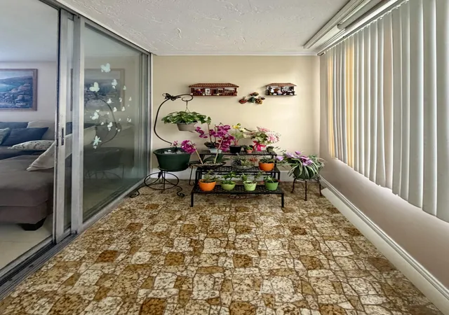 Homes for sale in Tamarac, FL | 9301 Lime Bay Blvd #301, Tamarac, FL 33321 | MLS# B26035296