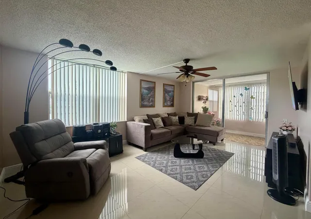 Homes for sale in Tamarac, FL | 9301 Lime Bay Blvd, Tamarac, FL 33321