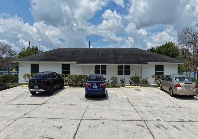 1st image of 131 Avocado Ave, West Palm Beach, FL 33413 | MLS# B26035374