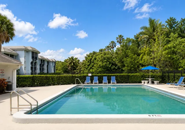 Homes for sale in Plantation, FL | 711 N Pine Island Road, Plantation, FL 33324 | Houzeo