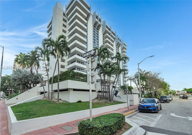2nd image of 3200 Collins Ave #12-8, Miami Beach, FL 33140 | MLS# A12028920