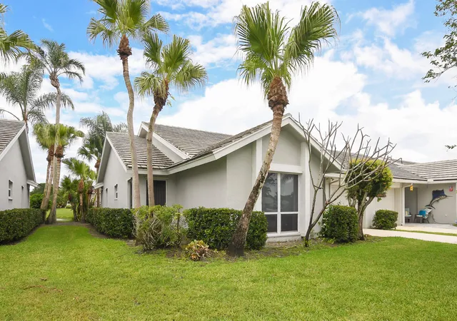 4th image of 3365 Sw Villa Pl, Palm City, FL 34990 | MLS# B26035470