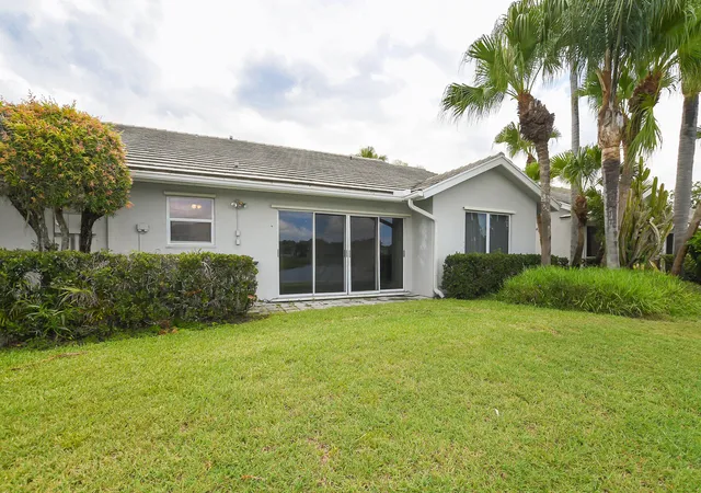 5th image of 3365 Sw Villa Pl, Palm City, FL 34990 | MLS# B26035470