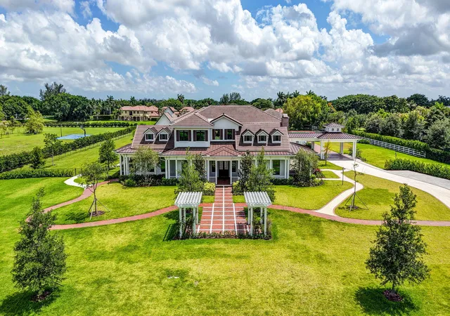 1st image of 10250 El Paraiso Pl, Delray Beach, FL 33446 | MLS# B26035467