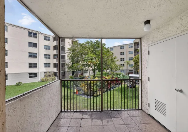 Homes for sale in Doral, FL | 8353 Lake Dr #204, Doral, FL 33166 | MLS# B26035596