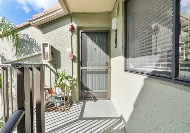 Homes for sale in Coral Springs, FL | 9518 Sw 1St Court #21-S, Coral Springs, FL 33071 | MLS# A12029176