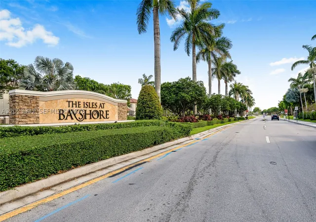 Homes for sale in Cutler Bay, FL | 22551 Sw 88th Pl #203-1, Cutler Bay, FL 33190 | MLS# A12029037