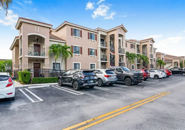 Homes for sale in Cutler Bay, FL | 22551 Sw 88Th Pl #203-1, Cutler Bay, FL 33190 | MLS# A12029037