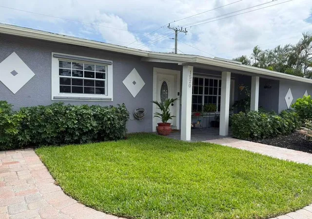 2nd image of 1520 Ne 35th St #1520, Pompano Beach, FL 33064 | MLS# B26035757