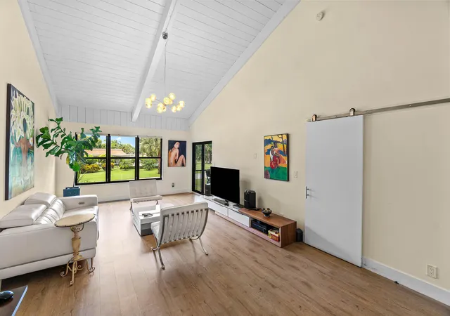 4th image of 830 Greensward Ct #206-h, Delray Beach, FL 33445 | MLS# B26035819