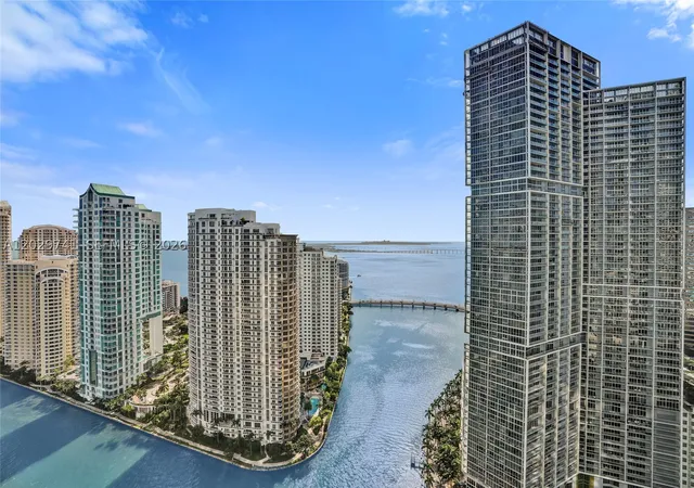 1st image of 300 Biscayne Boulevard Way #3304C, Miami, FL 33131 | MLS# A12029741
