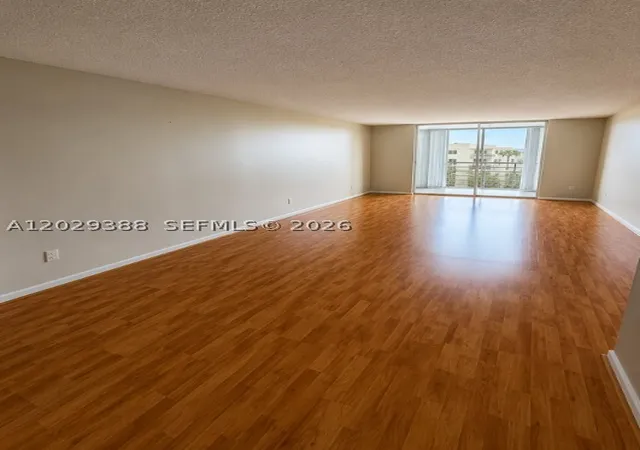 3rd image of 501 E Dania Beach Blvd #5-4D, Dania, FL 33004 | MLS# A12029388