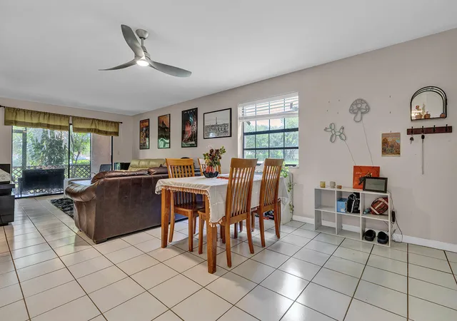4th image of 3191 Leewood Ter, Boca Raton, FL 33431