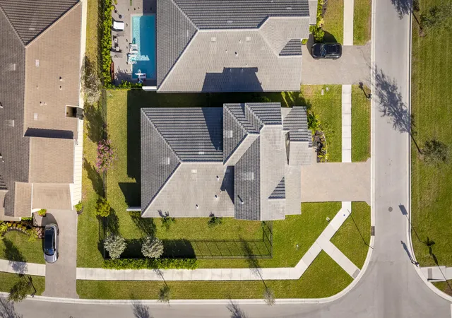 3rd image of 19199 Rolling Acres Rd, Loxahatchee, FL 33470 | MLS# B26036166