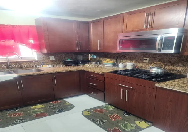 image of 2130 Nw 92nd St, Miami, FL 33147 | MLS# A12030203