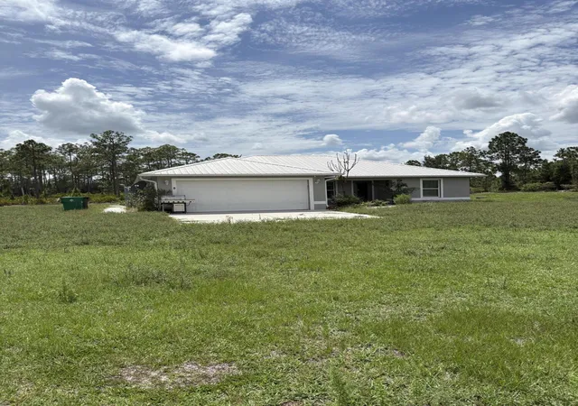 1st image of 2872 Secretariat Dr, Labelle, FL 33935 | MLS# B26036194