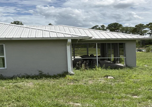 5th image of 2872 Secretariat Dr, Labelle, FL 33935 | MLS# B26036194
