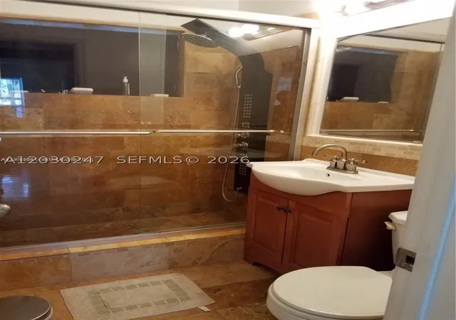 4th image of 8320 Crespi Blvd #11, Miami Beach, FL 33141 | MLS# A12030247