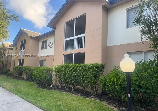 Photo 2 of Condo for sale at 9811 Westview Dr #913, Coral Springs, FL 33076 | MLS# A12029725 | Listing updated on 2026-08-26