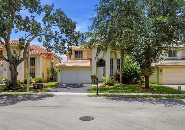 4th image of 6851 Nw 27Th St, Margate, FL 33063 | MLS# B26036401