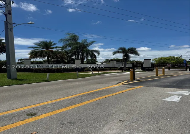 57th image of 5015 Sw 29 Street #60 8, Davie, FL 33312 | MLS# A12028211