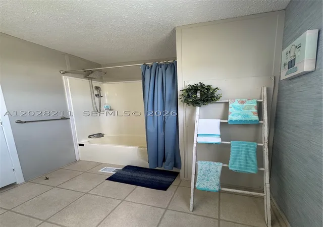 5th image of 5015 Sw 29 Street #60-8, Davie, FL 33312 | MLS# A12028211