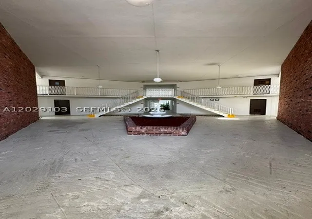 Homes for sale in Margate, FL | 6505 Winfield Blvd, Margate, FL 33063 | Houzeo