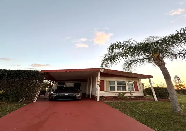 Homes for sale in Port St Lucie, FL | 65 W Caribbean, Port St Lucie, FL 34952 | MLS# B26036459