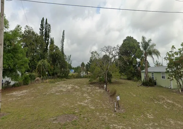 5th image of 110 Bethune St, Lake Placid, FL 33852 | MLS# B26036493