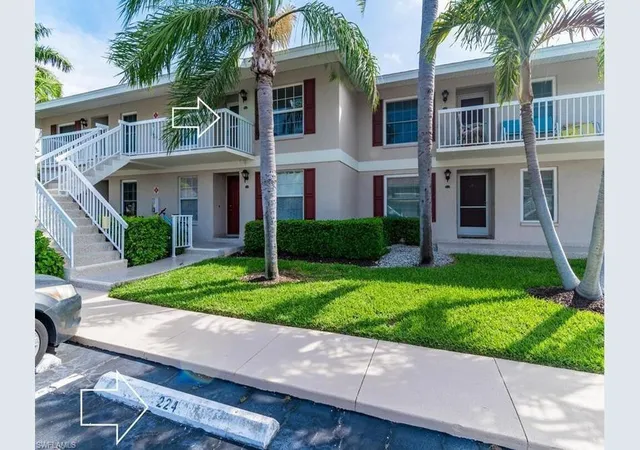 Homes for sale in Marco Island, FL | 850 Elkhorn Ct #224, Marco Island, FL 34145 | MLS# B26036497