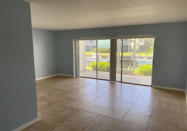 image of 120 Wettaw Ln #112, North Palm Beach, FL 33408 | MLS# B26036590