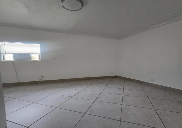 Homes for sale in Hollywood, FL | 6209 Grant St, Hollywood, FL 33024 | MLS# B26036698