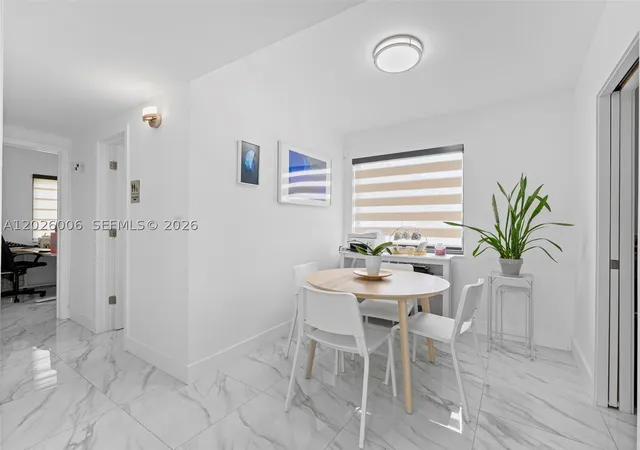 Homes for sale in Miami, FL | 10700 Sw 46Th St, Miami, FL 33165 | MLS# A12026006
