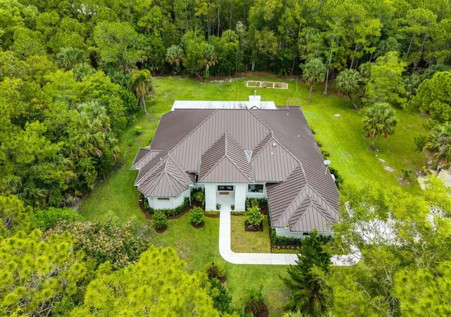 2nd image of 11871 Randolph Siding Rd N, Jupiter, FL 33478 | MLS# B26036769