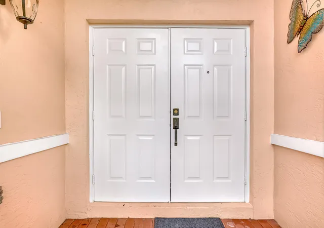 4th image of 180 Caribe Ct, Greenacres, FL 33413 | MLS# B26036796